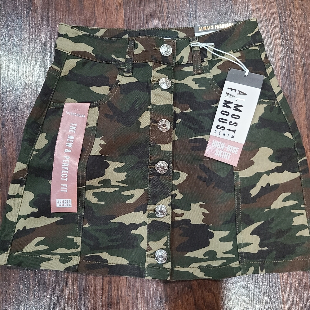 Camo skirt